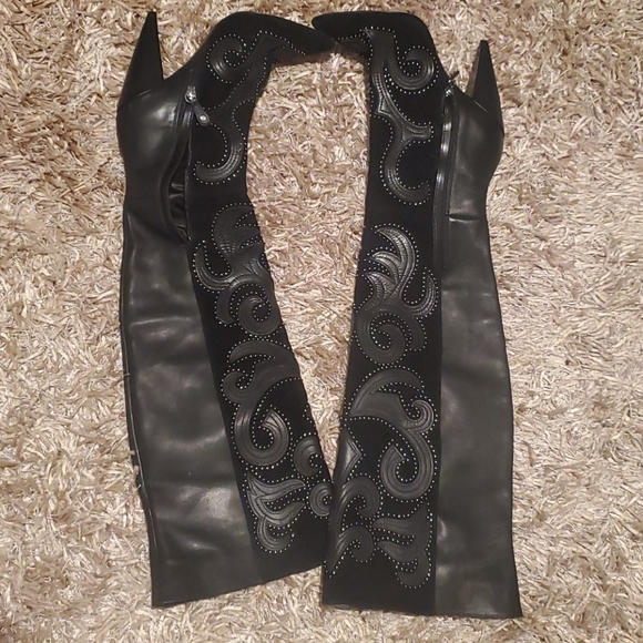 Bcbg Max Azria OTK boots 1 DAY SALE - Picture 8 of 10